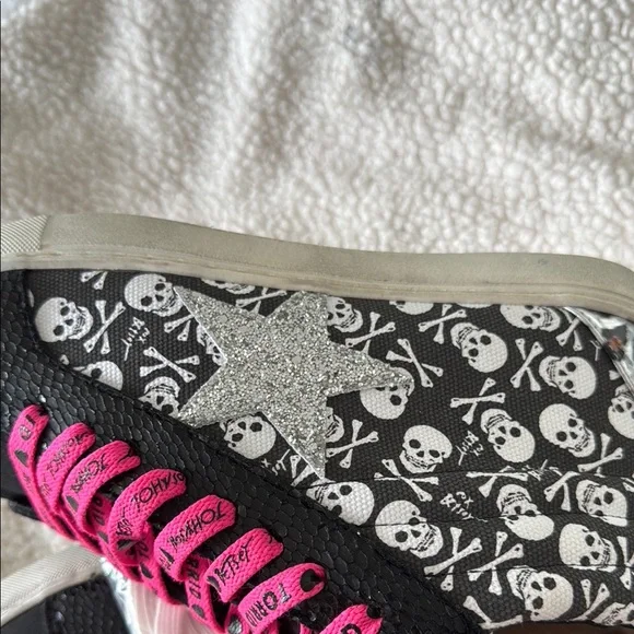 Betsy Johnson sneakers - Picture 4 of 6